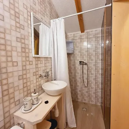 Kuca Za Odmor Neli Holiday home